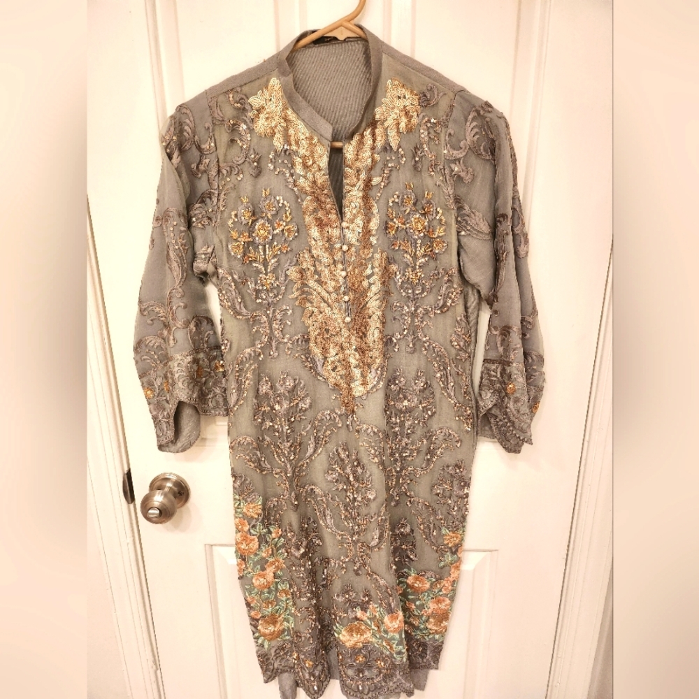 Agha Noor Pakistani Indian Kameez/Kurta. Heavy embroidery. Perfect for Eid